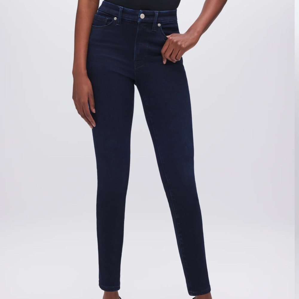 Good American Always Fits Jeans